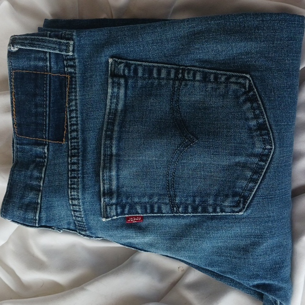 Levi's Red Label Jeans 33x30. Straight Leg Medium Wash